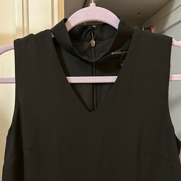 Banana Republic Black Sleeveless Mini Shift Dress - Picture 2 of 2